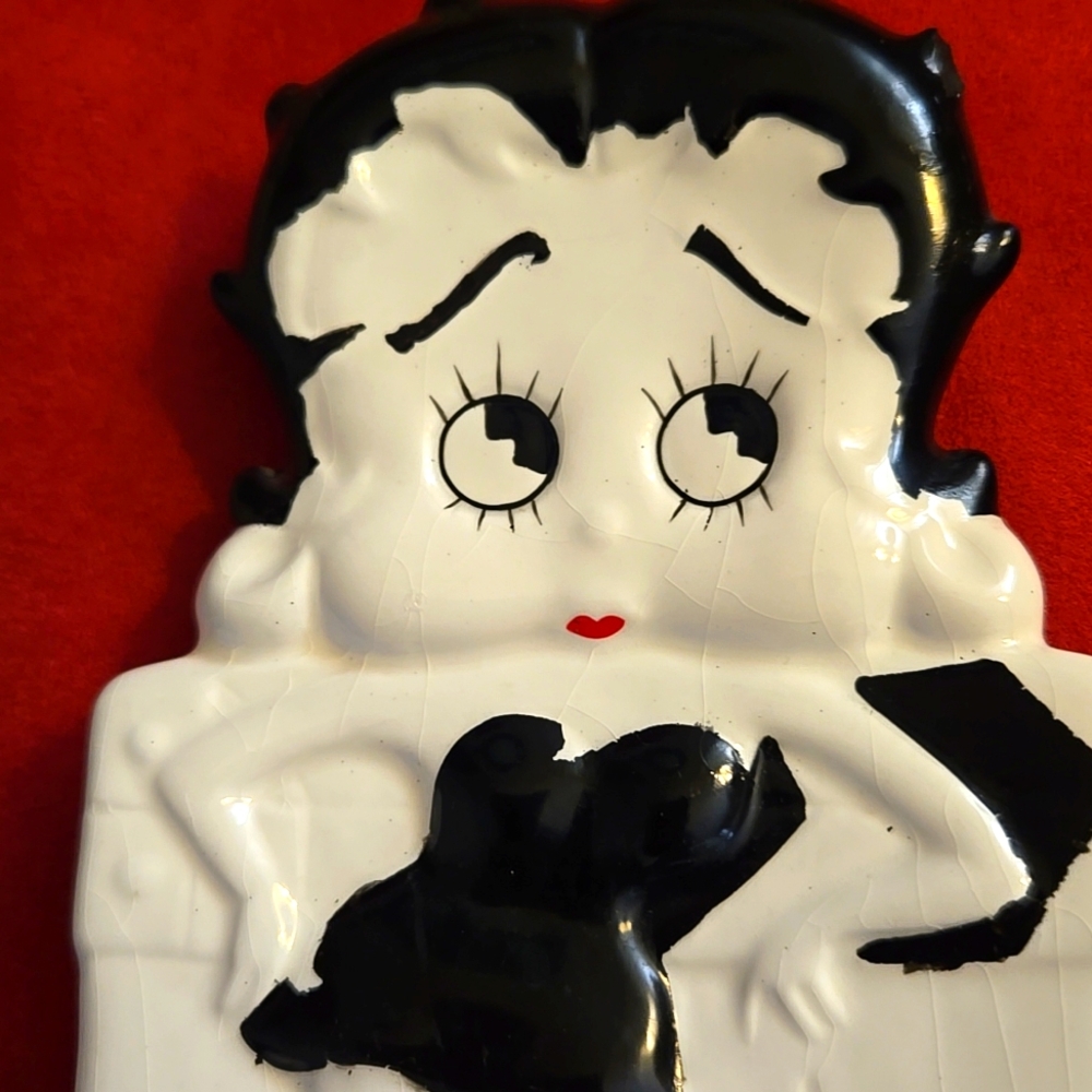 Betty Boop Wall Hanging - Picture 2 of 5